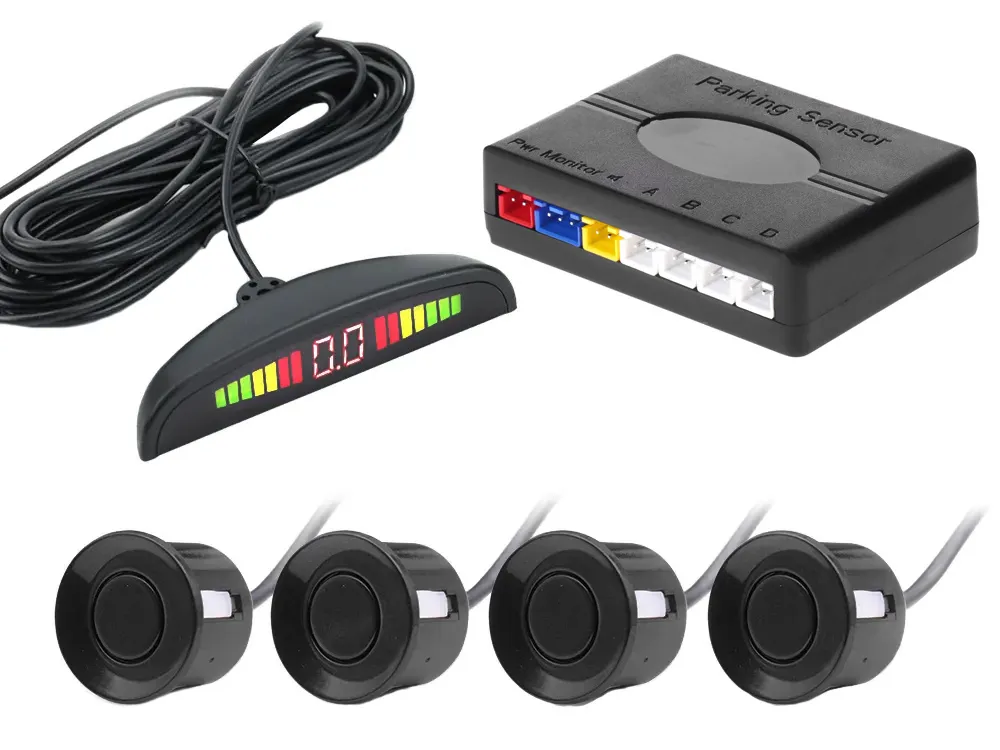 4x zadní parkovací senzory - lcd displej