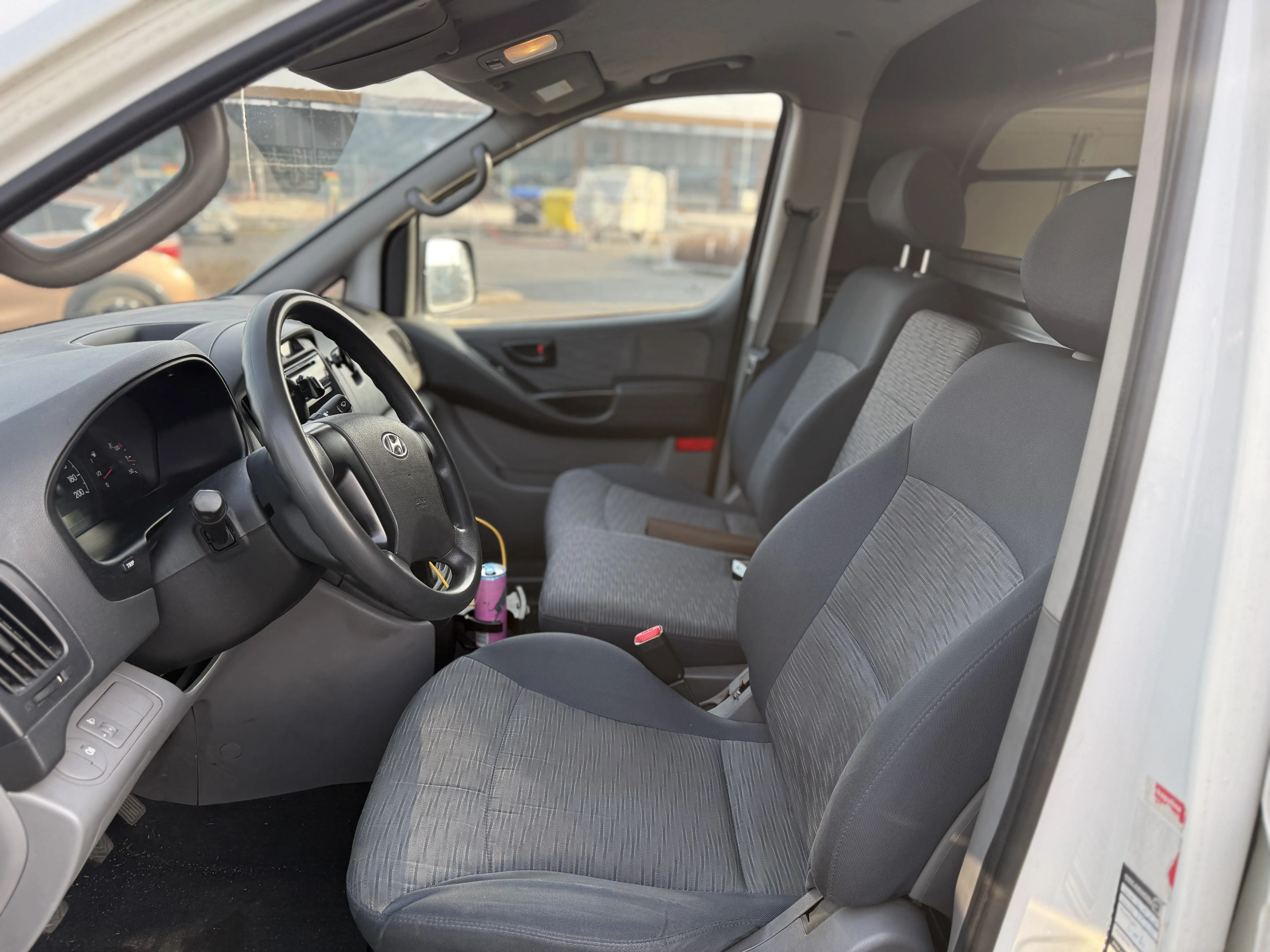 Hyundai H1 - Bílá - Klima